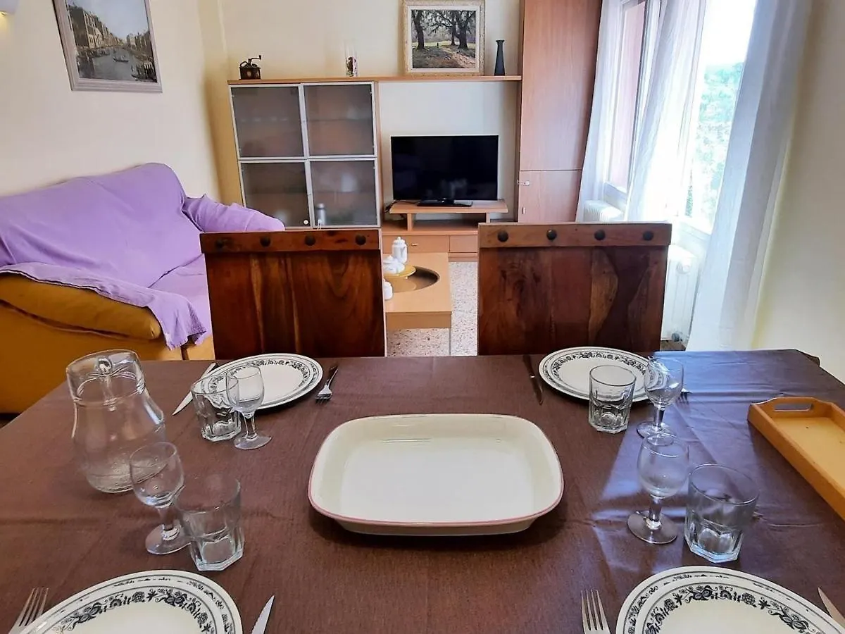 Apartamento En Llanca Con 2 Habitaciones, Cocina Equipada Y Estacionamiento - Ideal Para Familias - Es-170-42 Apartment